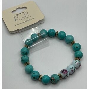 Riah Fashion Turquoise Beaded Stretch‎ Bracelet Floral Beads Gold Spacers NWT